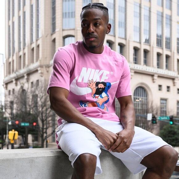 Nike Hike Club T-Shirt Tee Pink Small - Picture 1 of 5